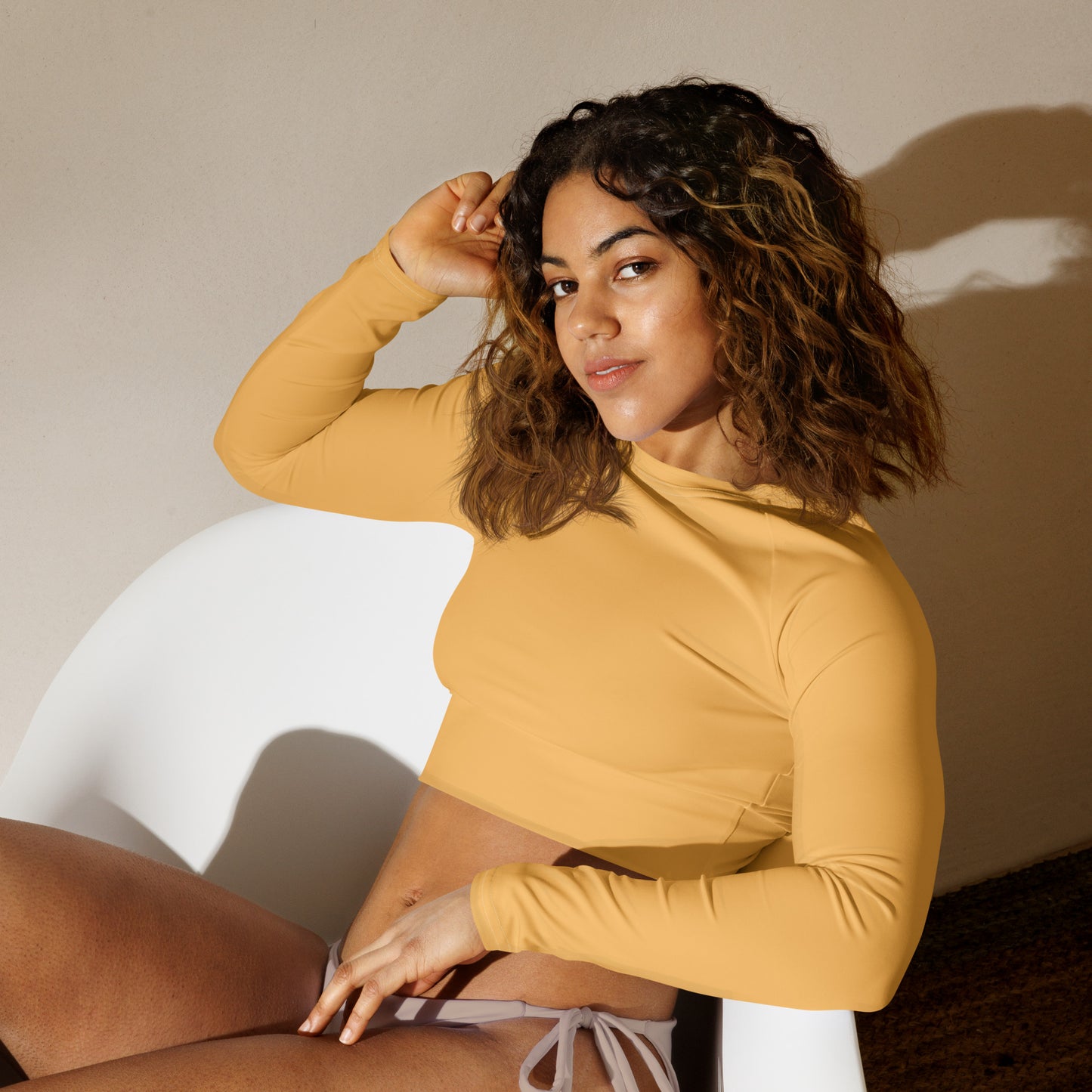 Autumn long-sleeve crop top