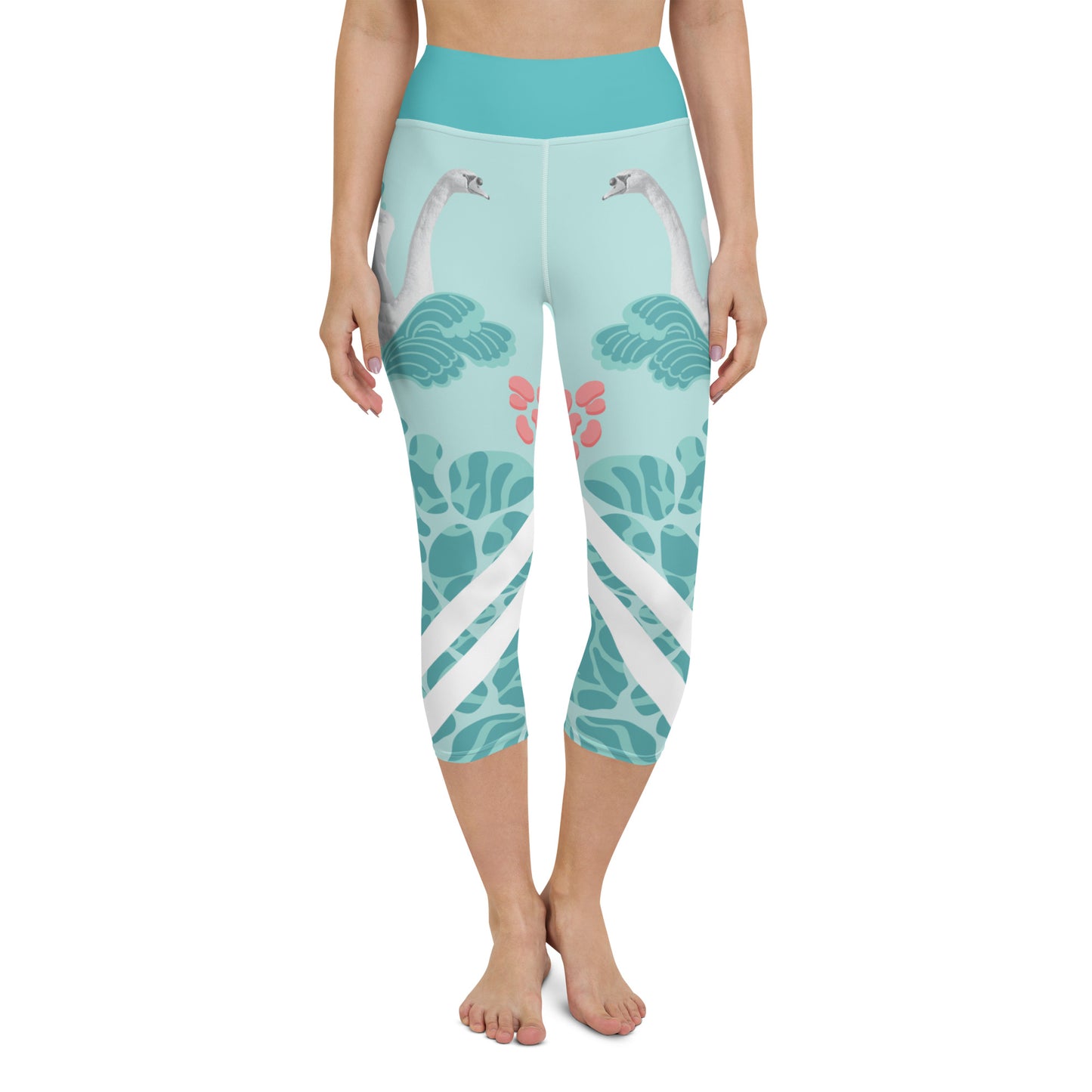 Swans Yoga Capri Leggings$32.00