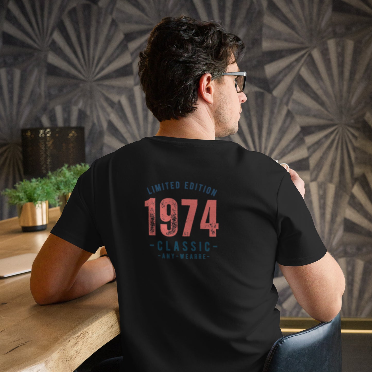 1974 Men's premium cotton t-shirt