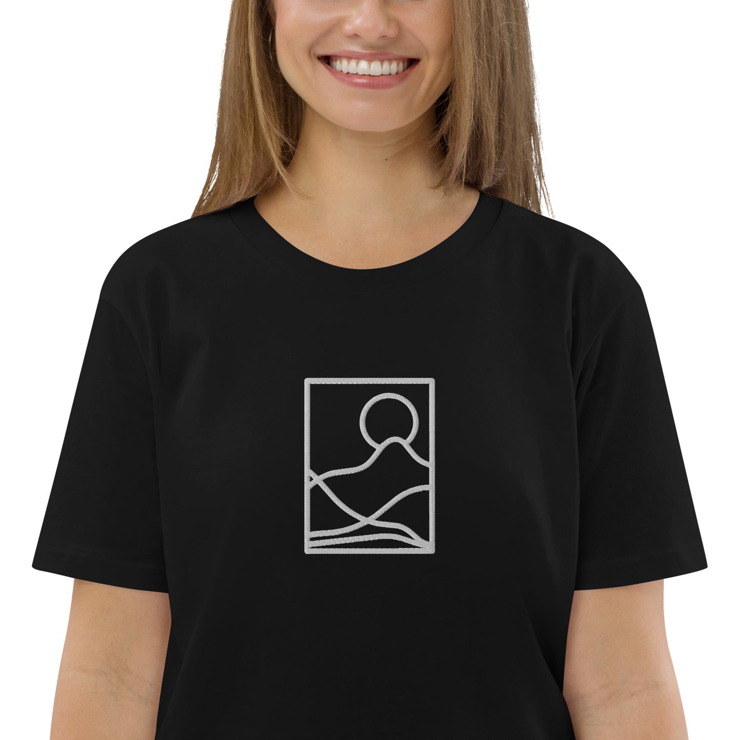 Framed Unisex organic cotton t-shirt