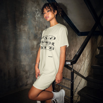 Eyes-On-Me T-shirt dress