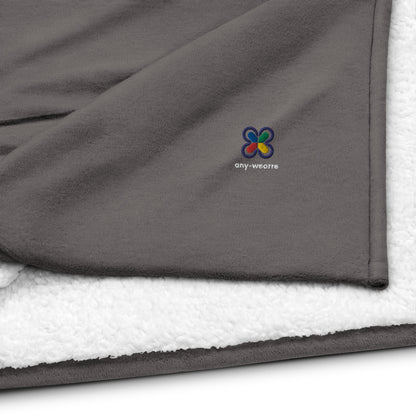 Premium sherpa blanket