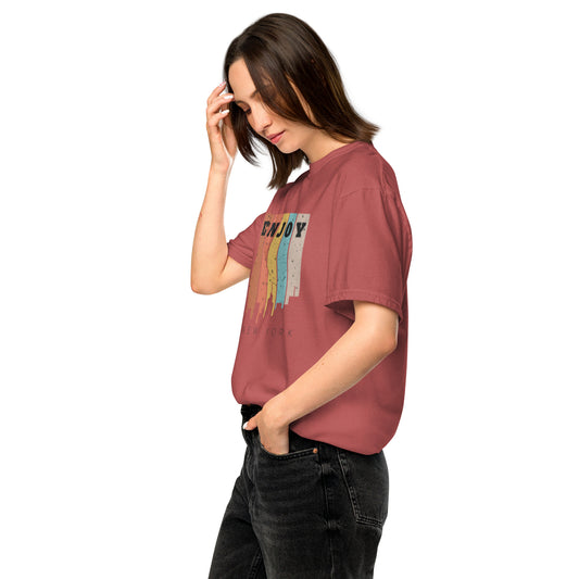 Enjoy Unisex garment-dyed heavyweight t-shirt